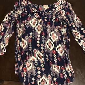 Mossimo long sleeve shirt